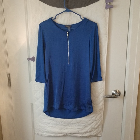 Vince camuto top - Picture 1 of 3